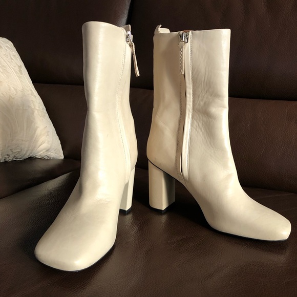 Sarto Ivory Leather Heeled Boots - Picture 11 of 12